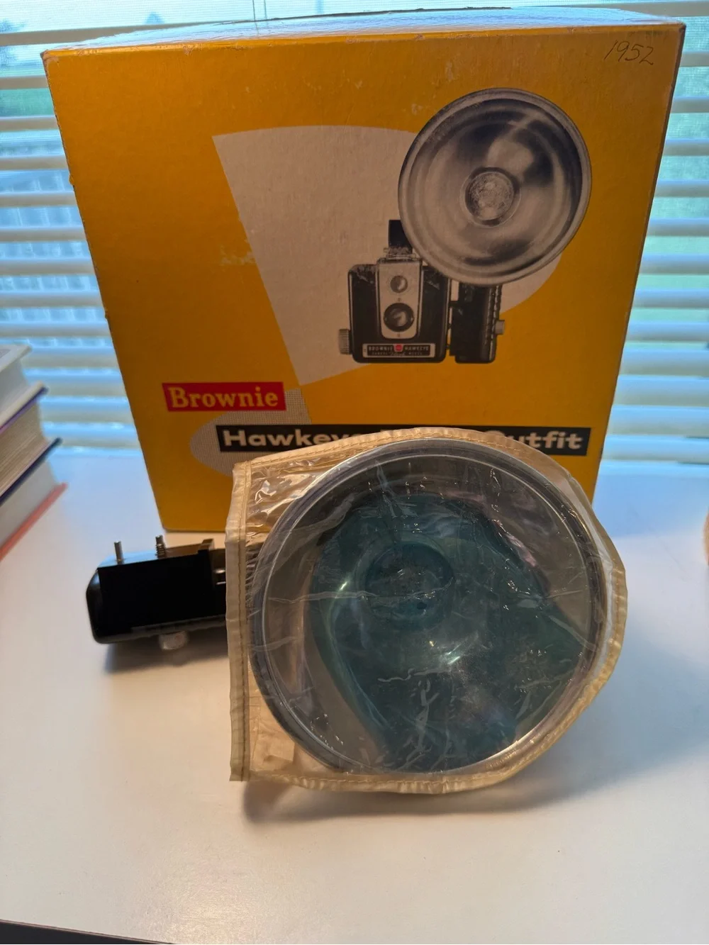 Brownie hawkeye flash